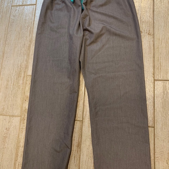 Figs scrub pants in graphite gray, size XL - Picture 2 of 7